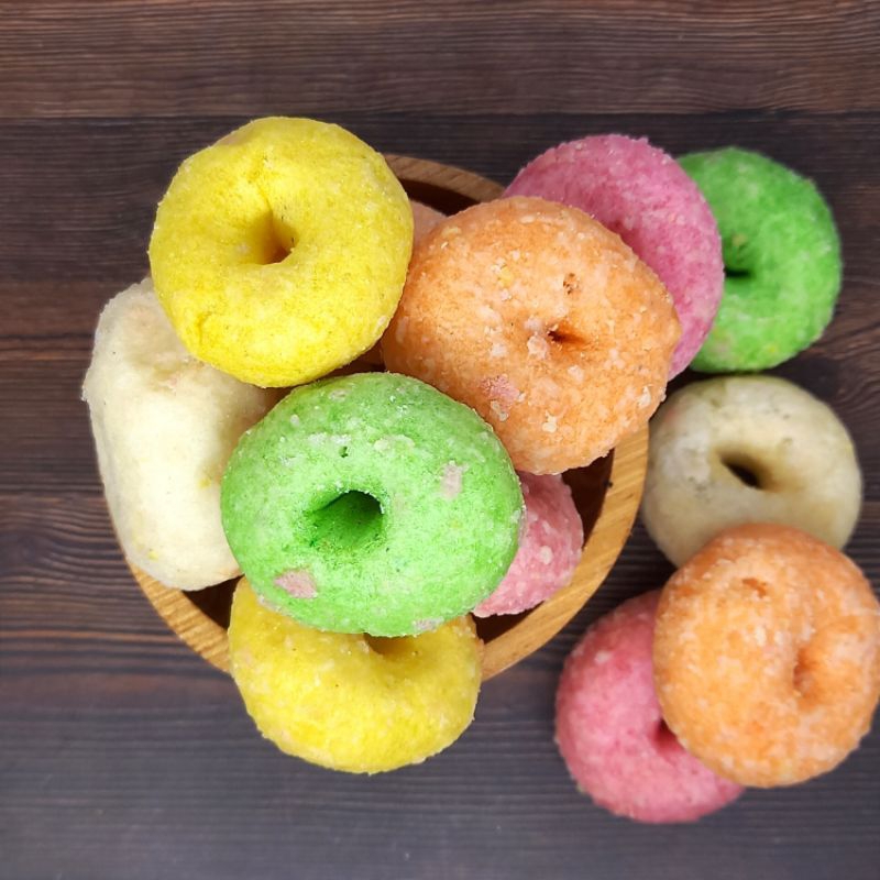 

Kue Kering Donat Warna Warni 250 Gram/Gabus Donat Warna Warni