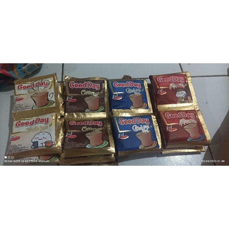 

kopi good 1 renceng +2 sachet ( 12 sachet )