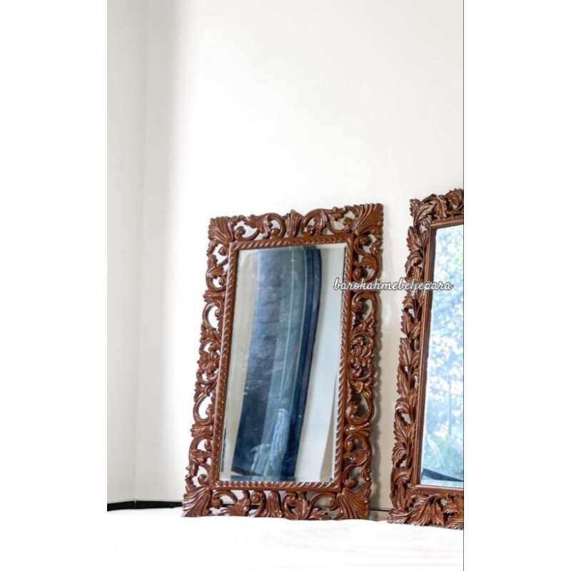 pigura kaca jati ukir jepara