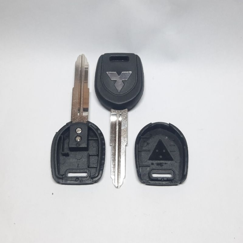 bahan kunci manual mitsubishi pajero