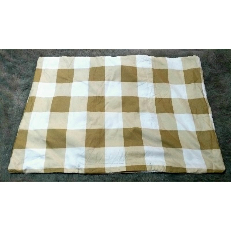 Sarung Bantal Resleting model golby/Wadah kapuk/Kulit Bantal