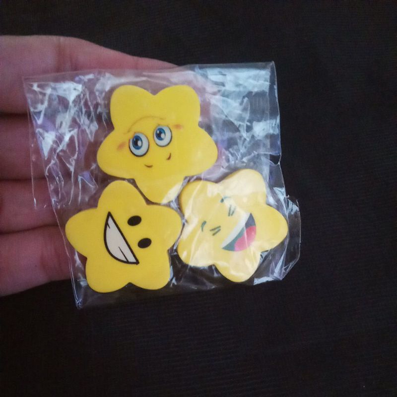 

Penghapus pensil warna kuning isi 3.....