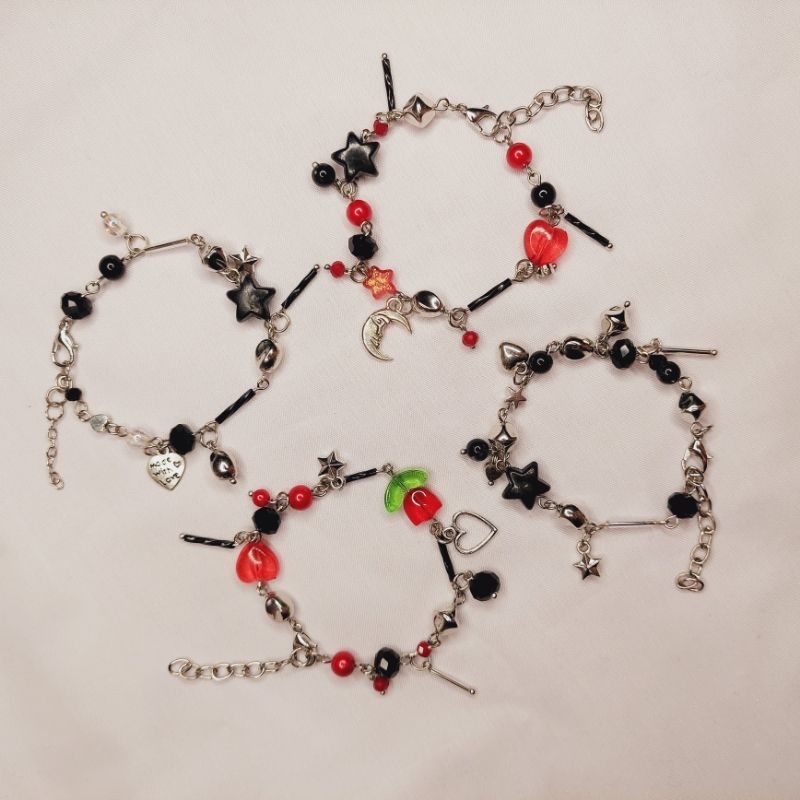 Bracelets Dpr ian series moodswings in this order // by bunny.studio