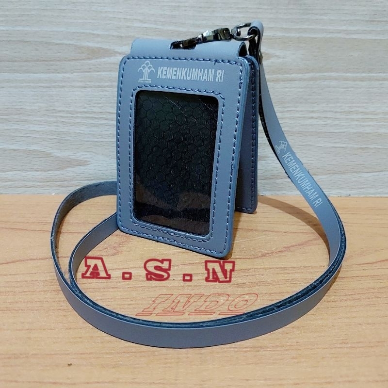 

Id Card Kulit Lipat Magnet PENGAYOMAN Id Card Pengayoman Terbaru