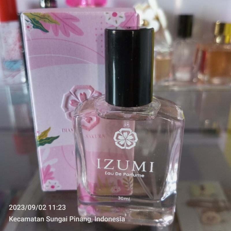 Parfume Izumi by Oki Setiana Dewi