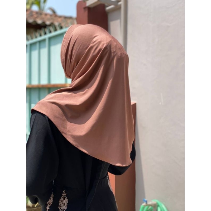 HALIMAH BERGO SIZE M