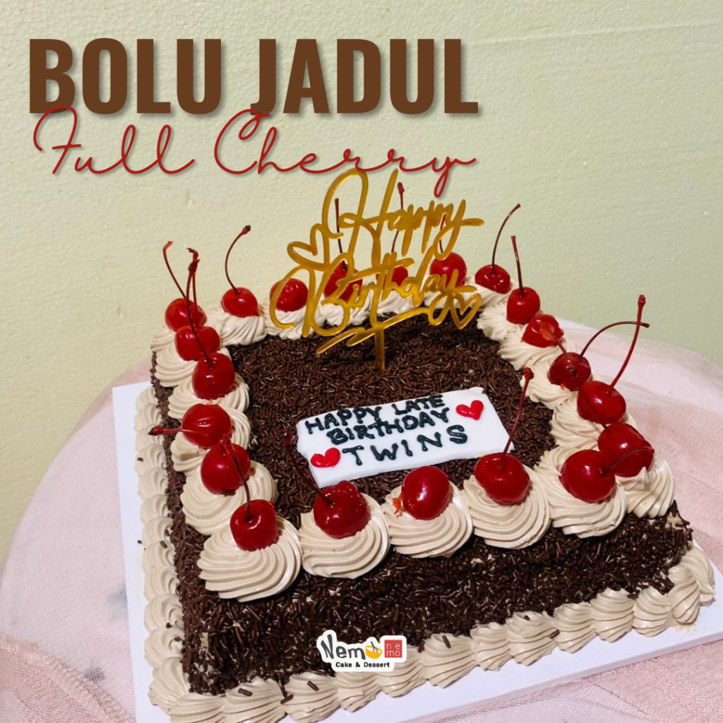 

(BISA DADAKAN) BOLU JADUL FULL CHERRY /KUE ULANG TAHUN DADAKAN