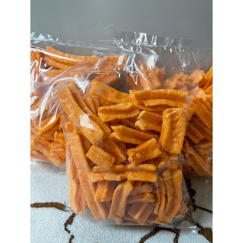 

KERUPUK BELIMBING MERAH BELI 1 FREE 1