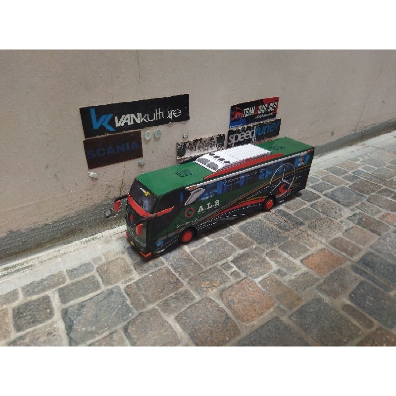 PAPERCRAFT BUS SKALA 1:50 ALS