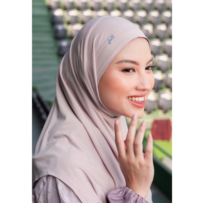 Nspire sport hijab blush