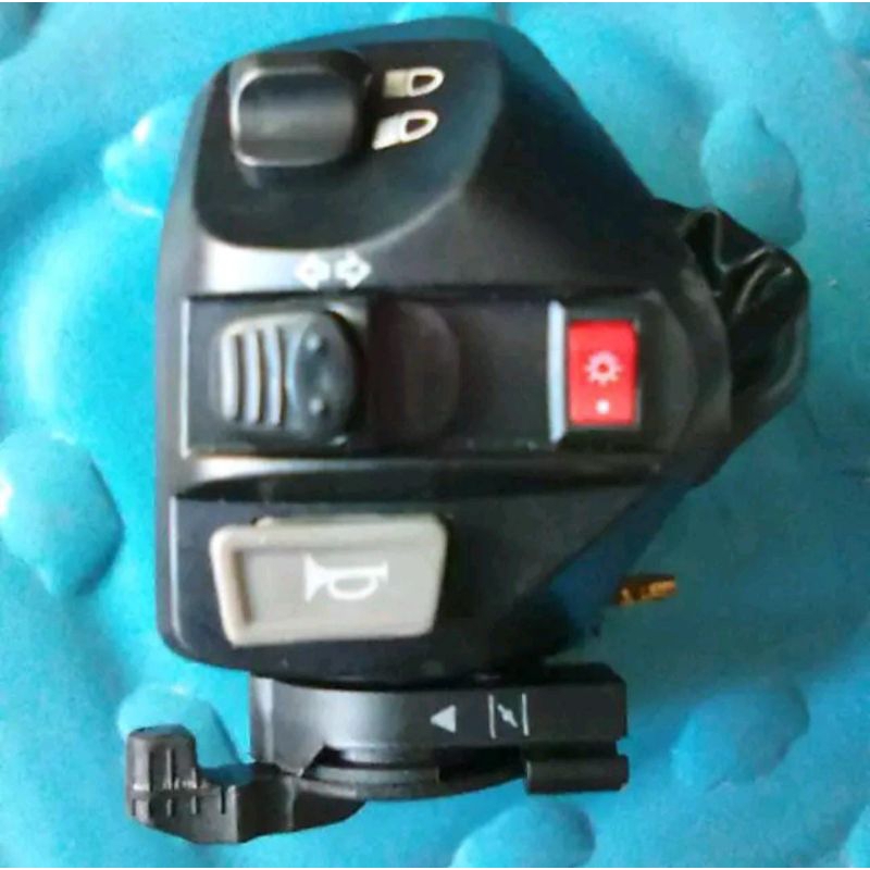 Holder kiri ANTI AHO Mio J / Mio M3 / Mio Soul GT Saklar ON OFF Lampu