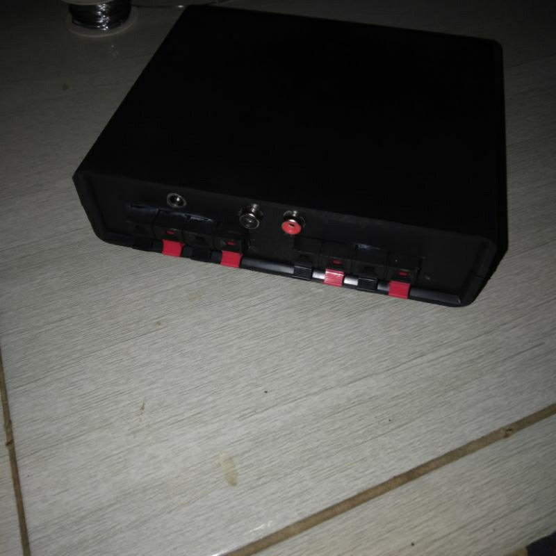 Power amplifier mini 4 channel