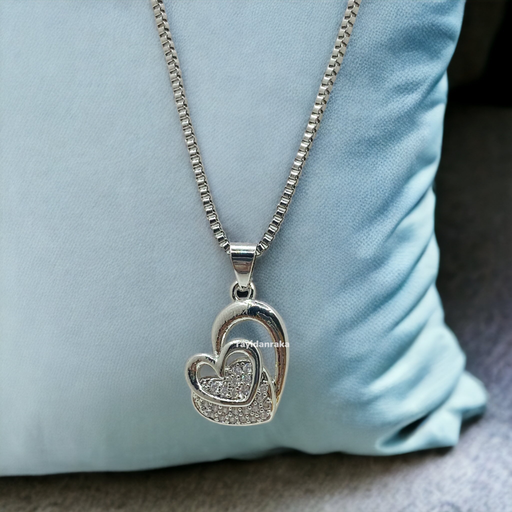 Kalung wanita titanium xuping italy silver liontin love miring model baru warna emas putih panjang 4