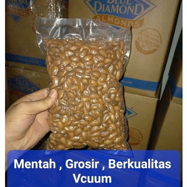 

ALMOND MENTAH 500 GRAM / RAW ALMOND