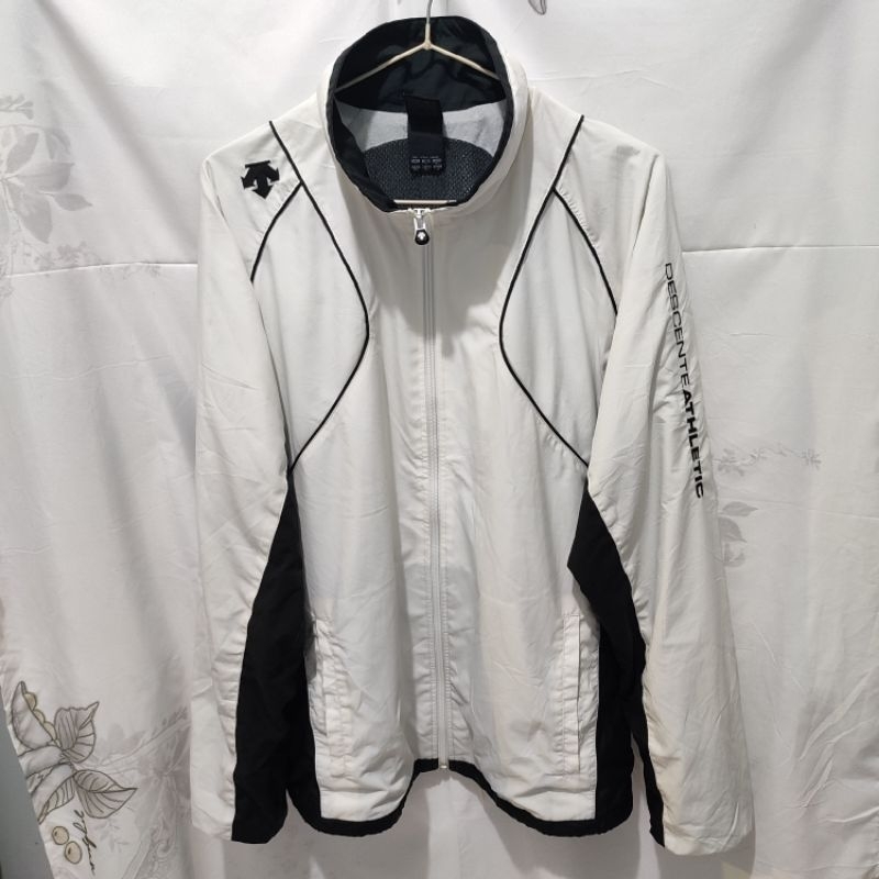 Descente Jaket Sport Monochrome