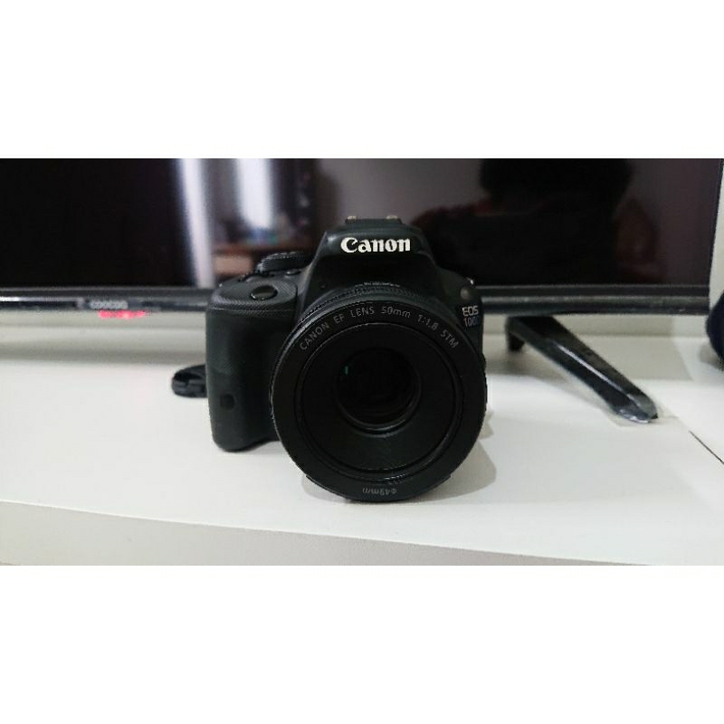 Canon EOS 100D