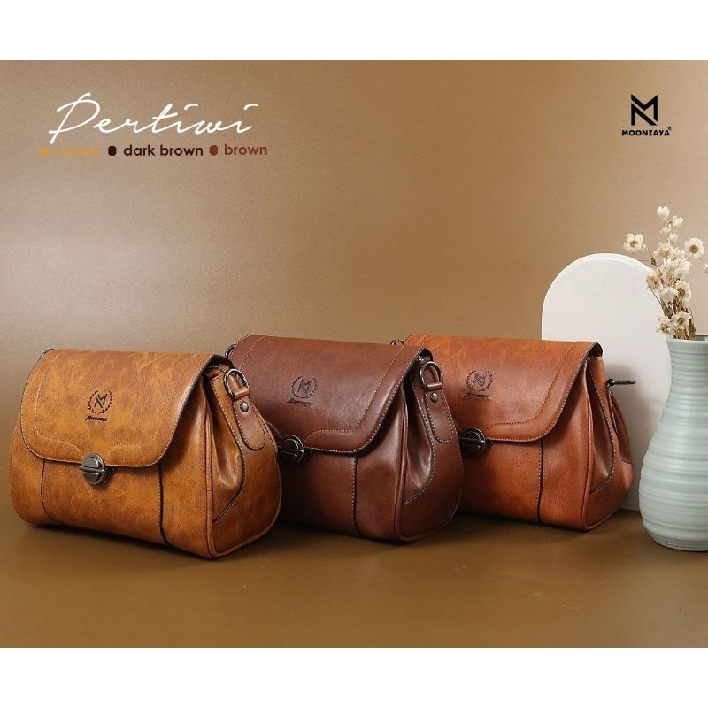 [BERGARANSI] PERTIWI BAG - TAS WANITA SELEMPANG BAHU BRANDED MOONZAYA PRODUK LOKAL CANTIK KEREN MODI