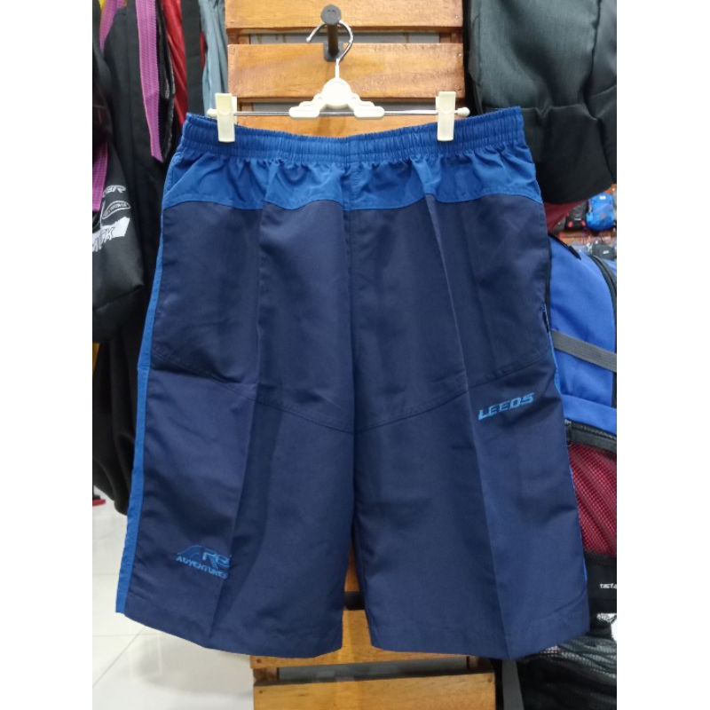 CELANA PENDEK REI LEEDS