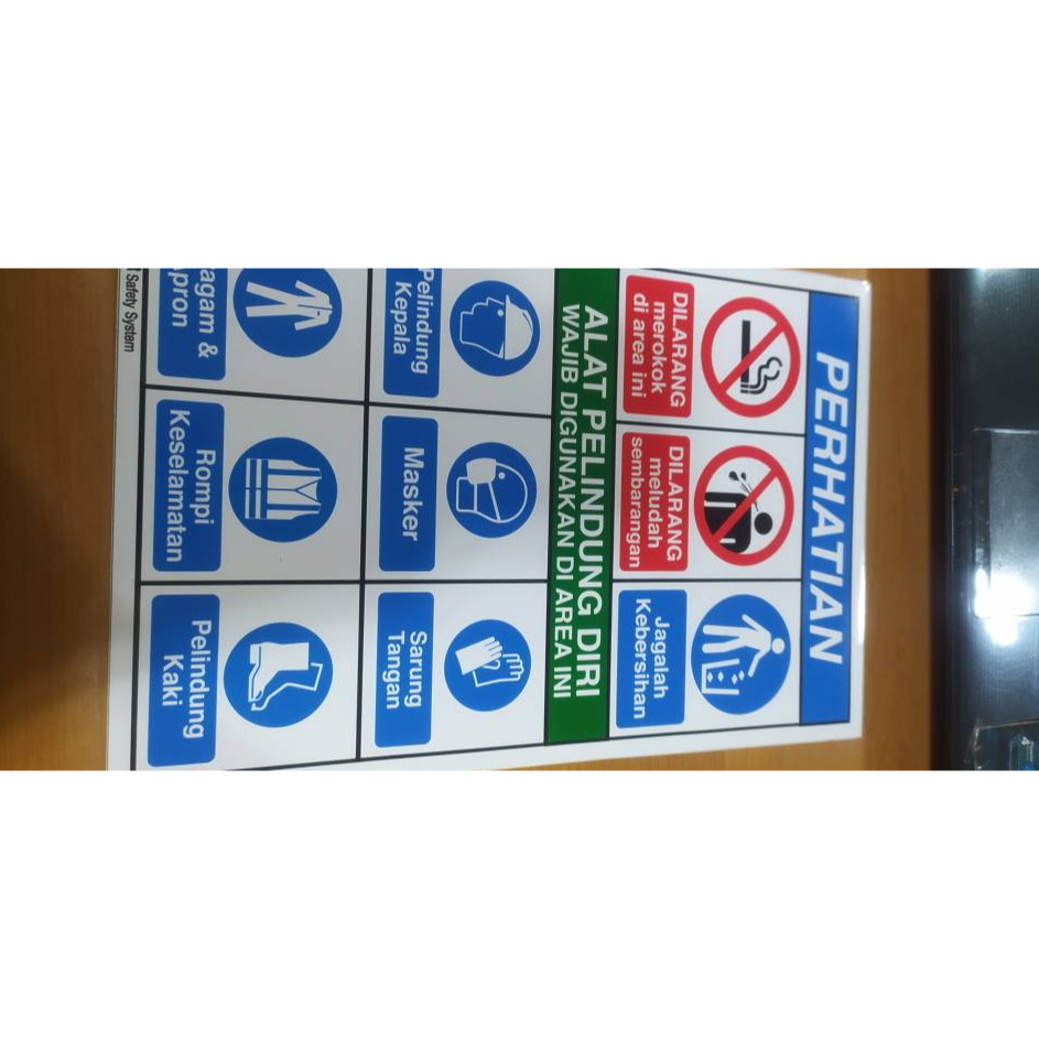 

SIGN AKRILIK K3 RAMBU SAFETY APD WAJIB ALAT PELINDUNG DIRI UK 30X40CM