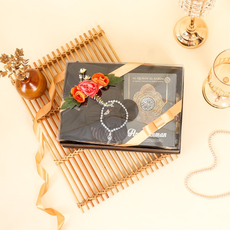 Paket Hantaran Nikah Untuk Pria Alat sholat Dan Baju Koko