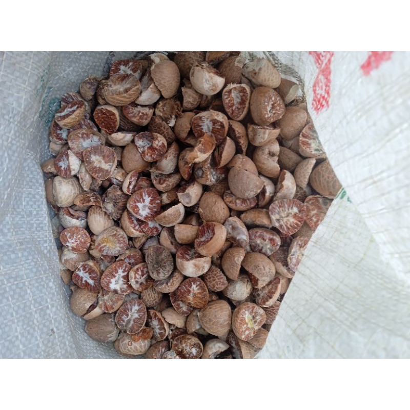 

pinang belah yang kering /1ons