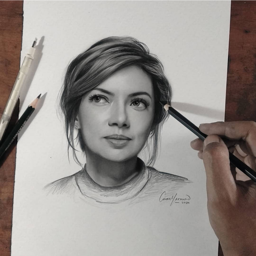 KADO / HADIAH LUKISAN WAJAH PENSIL CUSTOM