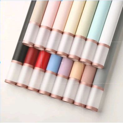 

Per Pack lebih Murah Kertas Buket Duoble Frame Gold Cellophane Flower Wrapping