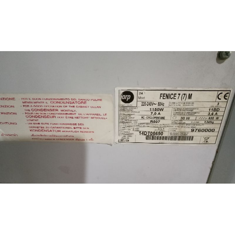 SECOND/BEKAS GELATO SHOWCASE 7 BIN/FREEZER ES KRIM/DISPLAY ES KRIM