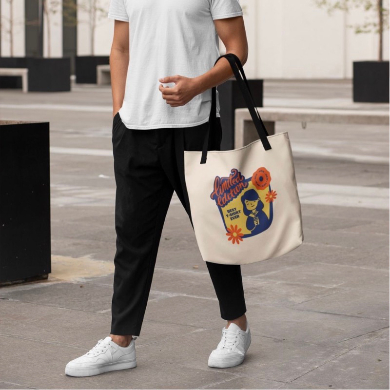 Totebag canvas / totebag resleting / tas totebag / tas belanja / tas kanvas