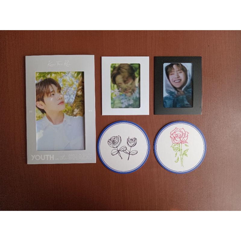 ZEROBASEONE [ZB1] Photoframe Taerae / Layer Card Matthew / Coaster Matthew Ricky