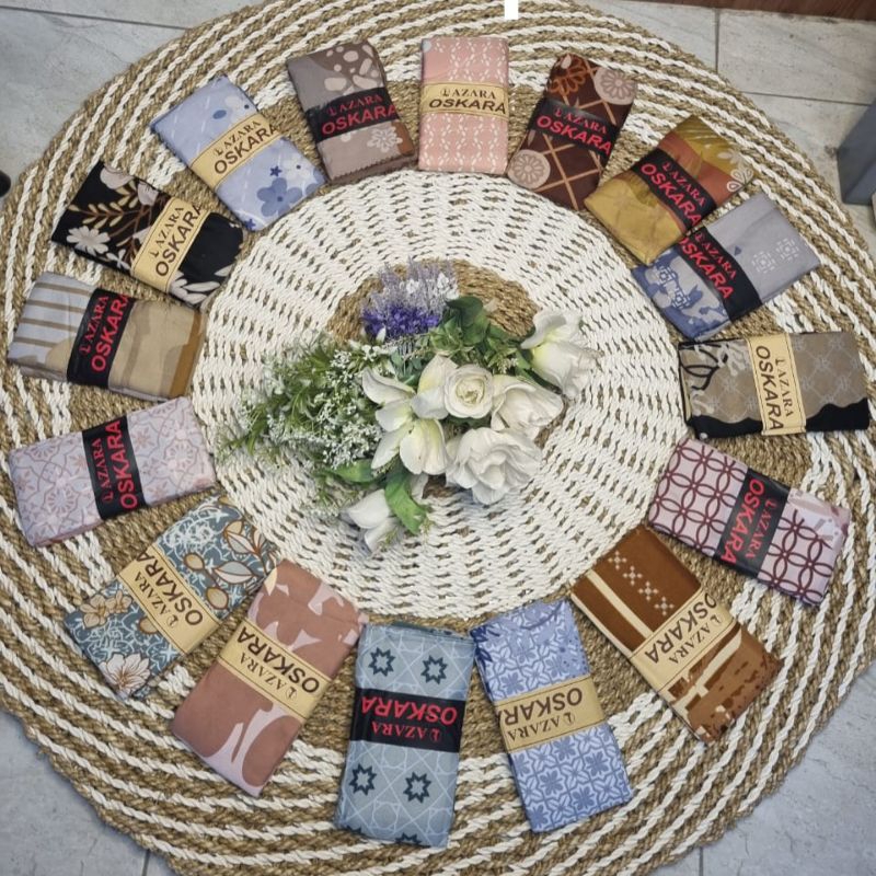 (SEFIE) SEGI EMPAT OSKARAA OSAKA MOTIF DENAY ORI AZARA UMAMA