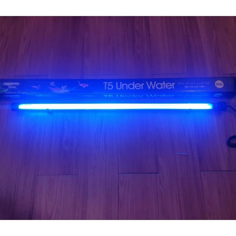 DISTRIBUTOR Lampu tanning tening arwana T5 aquazonic underwater / celup