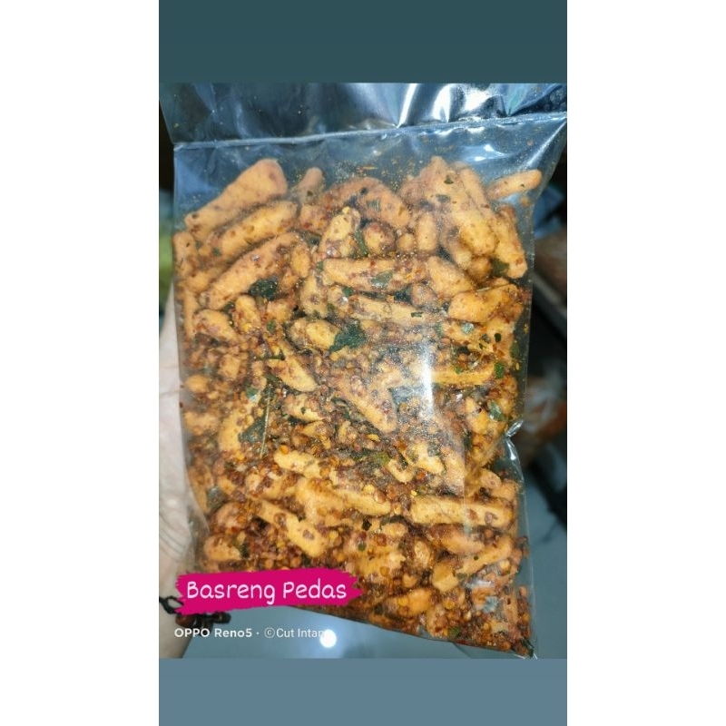 

Basreng pedas - Cut intan snack