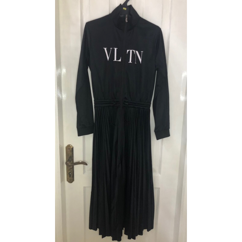 dress VLTN black