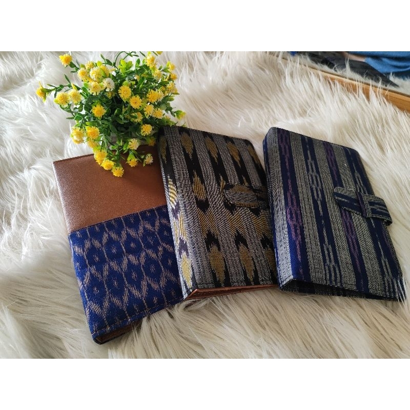 

binder mix tenun ikat