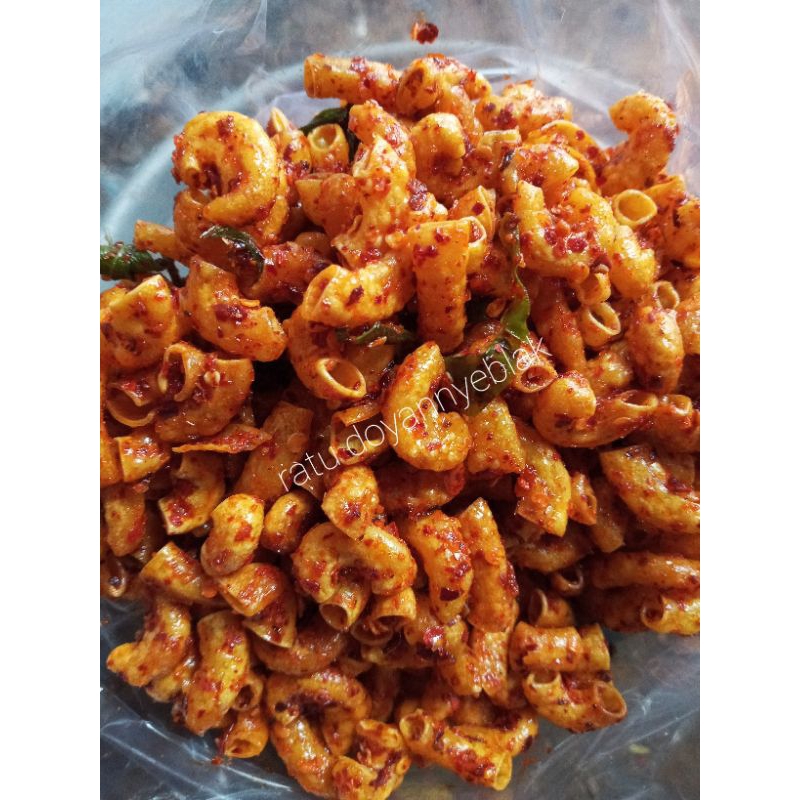 

500 grm makroni kriuk,makroni bocil daun jeruk