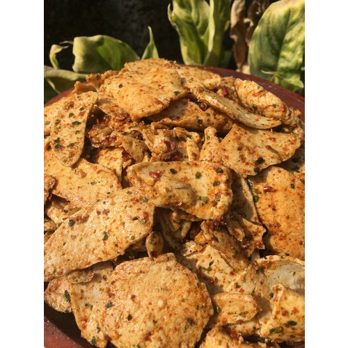 

Kerupuk jengkol bantet pedas daun jeruk 250gr