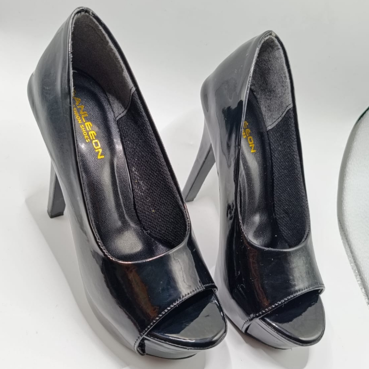 sendal wanita heels 12cm peeptoes kebuka glossy peep toes highheels beige hitam mocca putih  import 