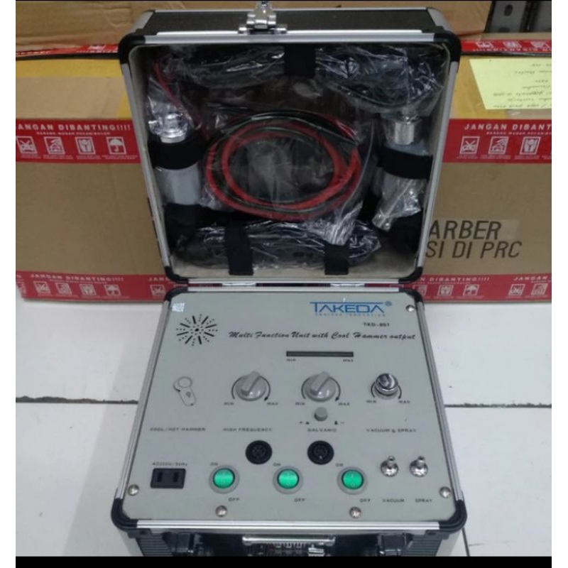 alat facial 4in1 TAKEDA