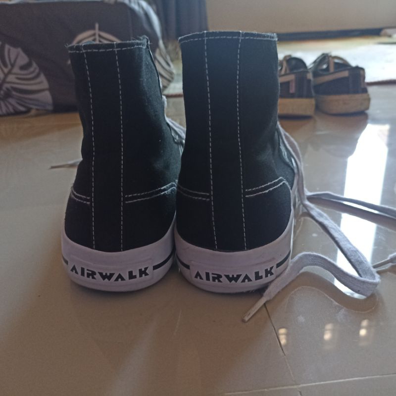 Sepatu Airwalk second