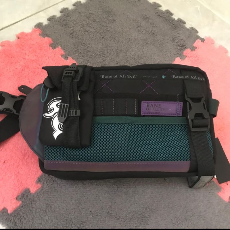 GENSHIN OFFICIAL MERCH - XIAO MERCH BANE OF ALL EVIL BAG