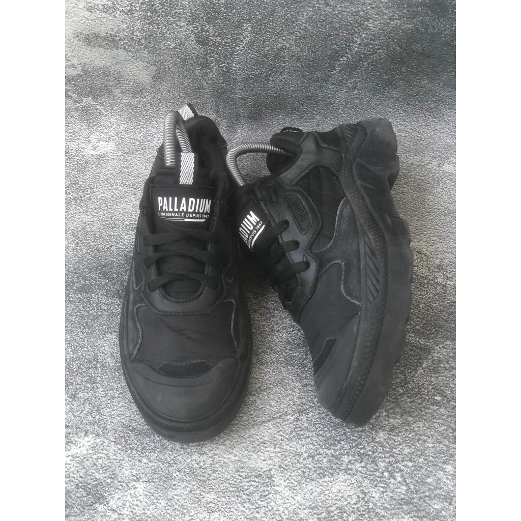 Palladium Triple Black Low CAKEP