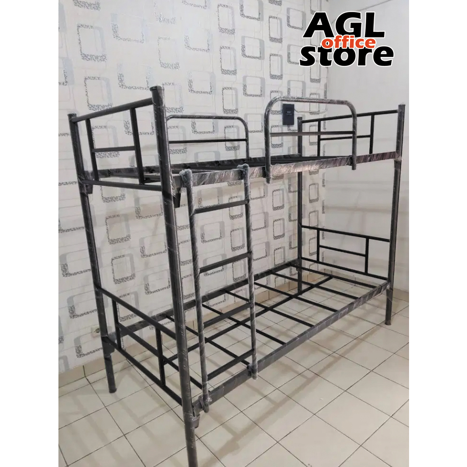 Ranjang Besi Dua Tingkat