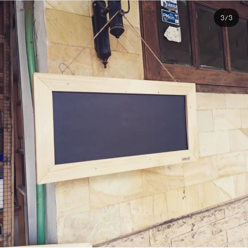 

Chalkboard gantung