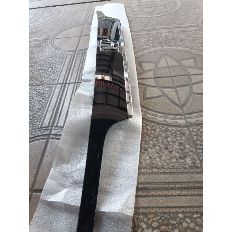 trunk lid / lis bagasi honda crv 2013-2015