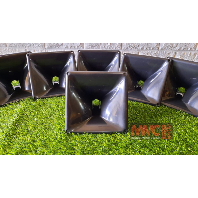 HORN TWEETER PVC 20x20