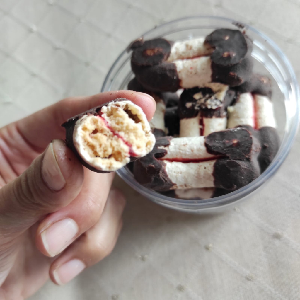 Kue Bokkenpootjes khas Belanda - Toko Kue Sumber Hidangan Braga