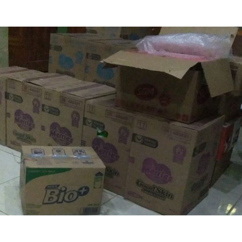 Meries 1 karton Baby happy 1 karton