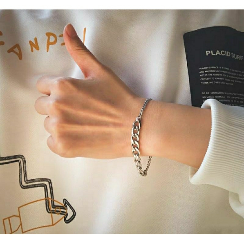 Gelang titanium model simpel unik  pria wanita anti karat terbaru