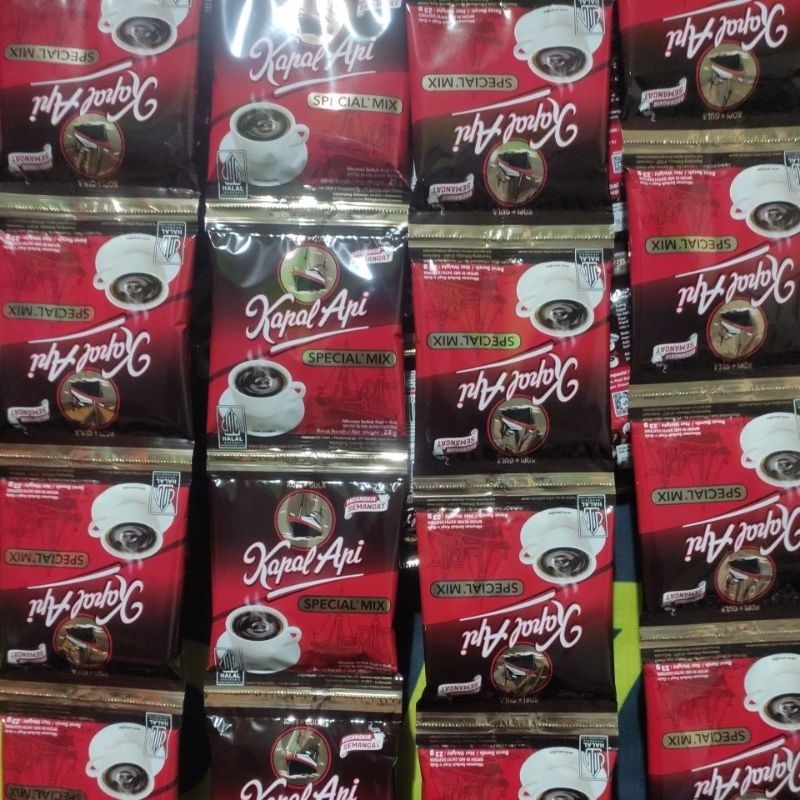 

Kopi kapal api spesial mix 1 renceng isi 10 shet